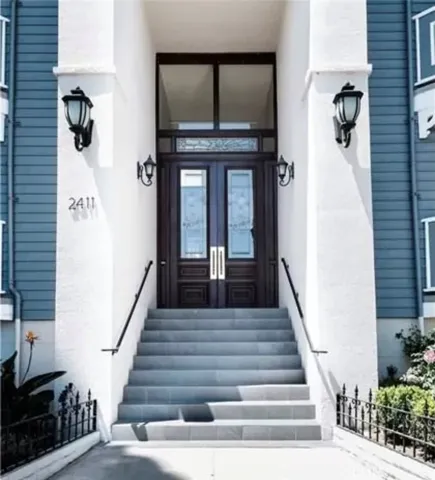 2411 Prospect Unit 117, Hermosa Beach, California 90254