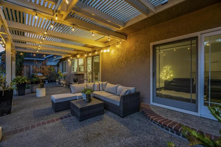 3977 Thousand Oaks Drive, San Jose, California 95136