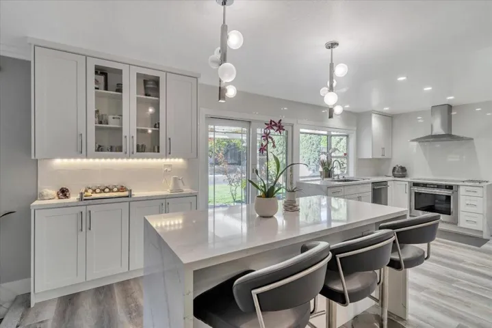 3977 Thousand Oaks Drive, San Jose, California 95136