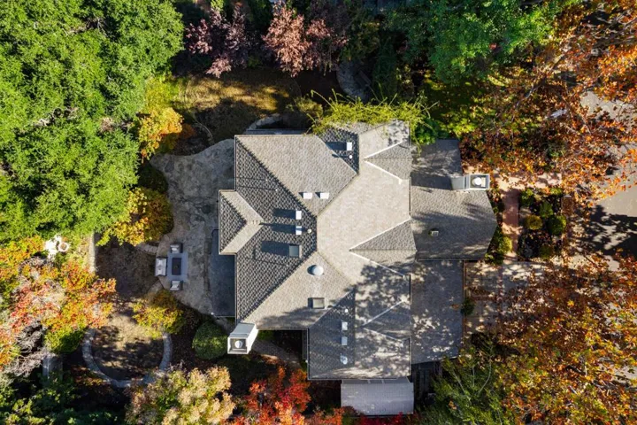 145 Gloria Circle, Menlo Park, California 94025