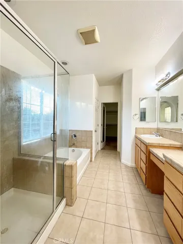 670 Coppola Court, Merced, California 95348