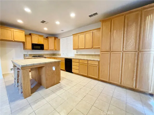 670 Coppola Court, Merced, California 95348