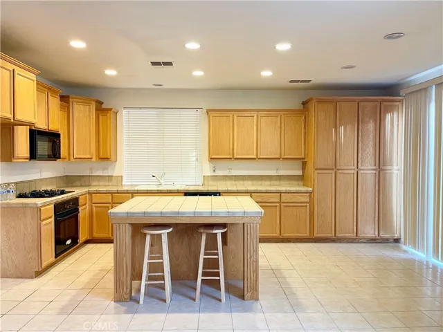 670 Coppola Court, Merced, California 95348
