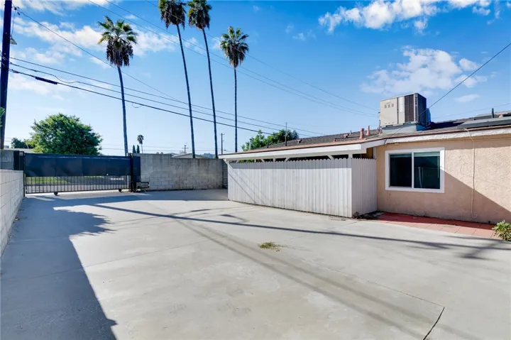 1550 Lyndhurst Avenue, Hacienda Heights, California 91745