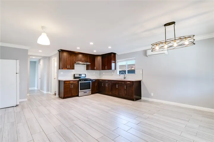 1550 Lyndhurst Avenue, Hacienda Heights, California 91745
