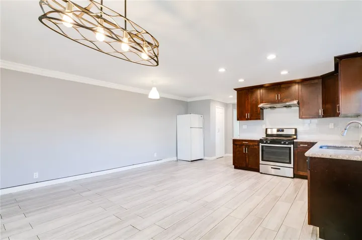1550 Lyndhurst Avenue, Hacienda Heights, California 91745