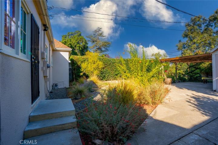 123 W 27th Street, Merced, California 95340