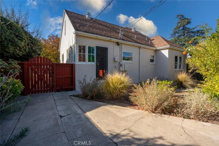 123 W 27th Street, Merced, California 95340