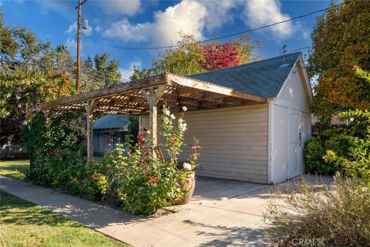 123 W 27th Street, Merced, California 95340