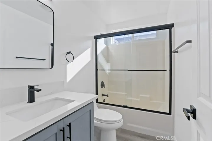 1923 E Canova Lane, Compton, California 90221