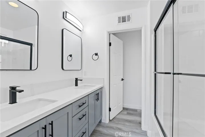 1923 E Canova Lane, Compton, California 90221