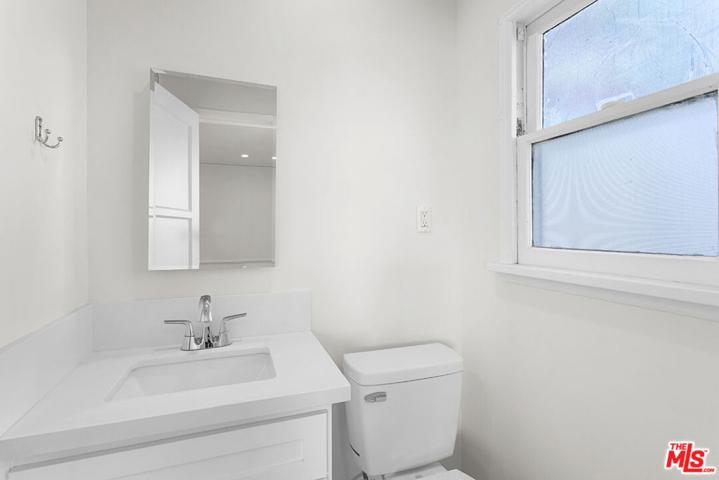 345 N Sycamore Avenue Unit 349-1/2, Los Angeles, California 90036
