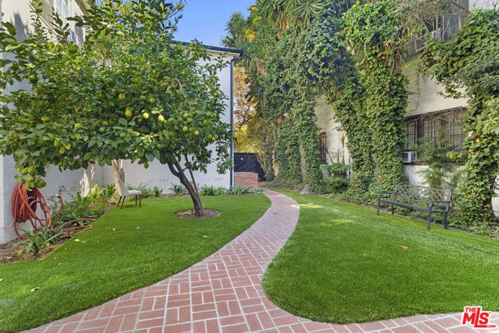 345 N Sycamore Avenue Unit 349-1/2, Los Angeles, California 90036