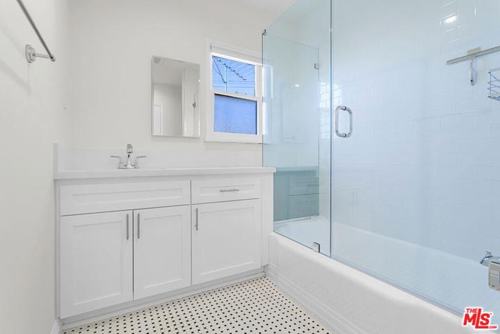 345 N Sycamore Avenue Unit 349-1/2, Los Angeles, California 90036