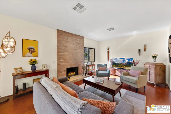 Spacious LR w/ Cork Floor