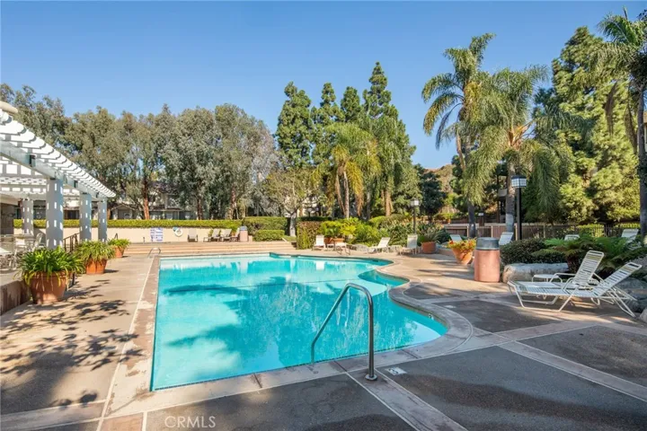 2621 Plaza Del Amo 529, Torrance, California 90503