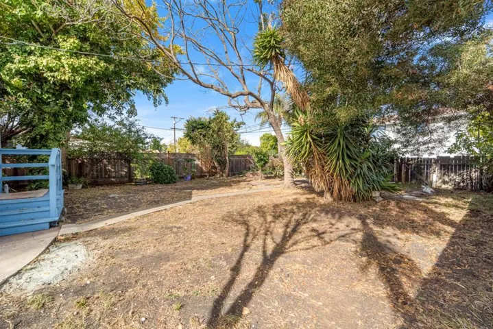 3079 Page Street, Redwood City, California 94063