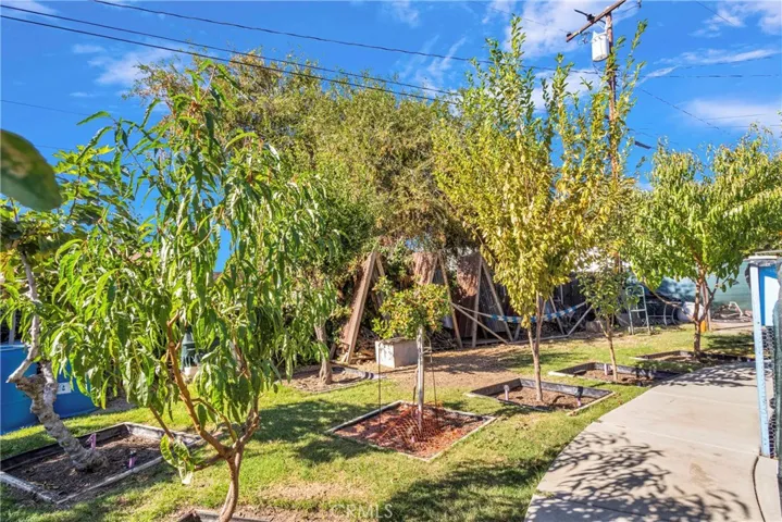 1373 Karesh Avenue, Pomona, California 91767