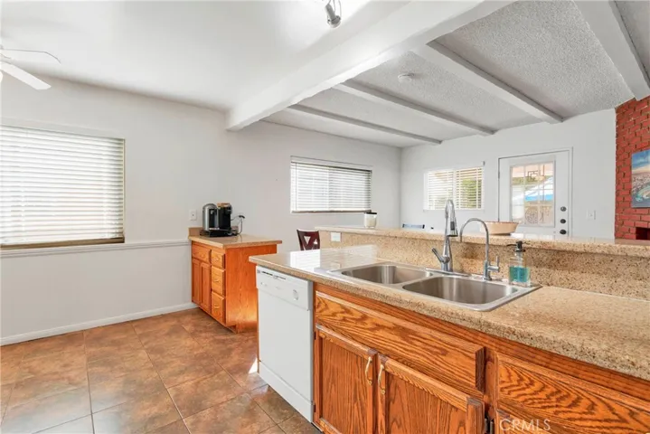 1373 Karesh Avenue, Pomona, California 91767