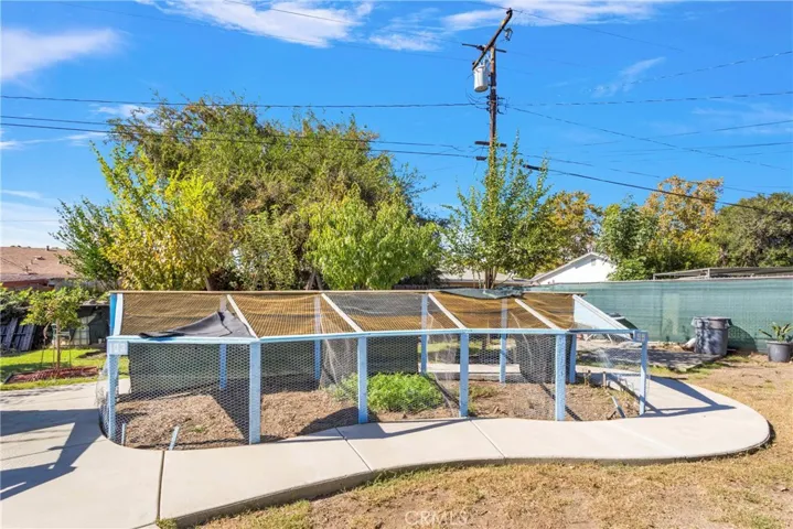 1373 Karesh Avenue, Pomona, California 91767