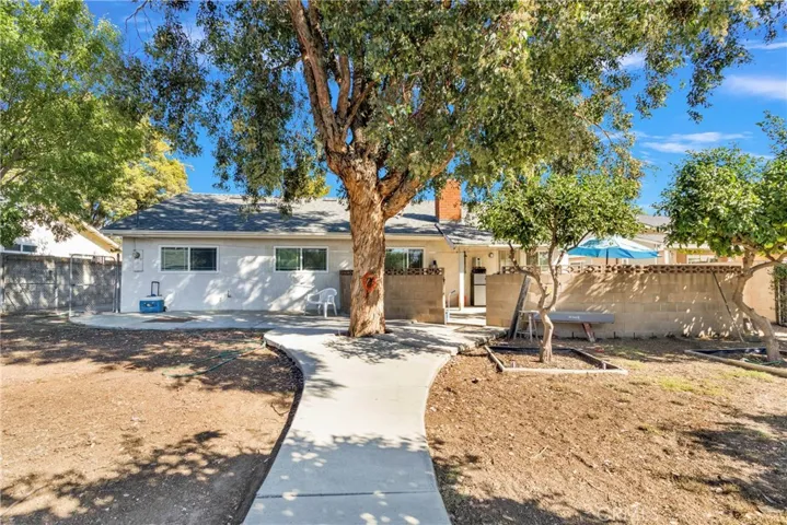 1373 Karesh Avenue, Pomona, California 91767