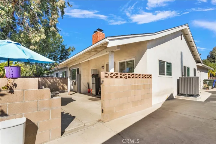 1373 Karesh Avenue, Pomona, California 91767