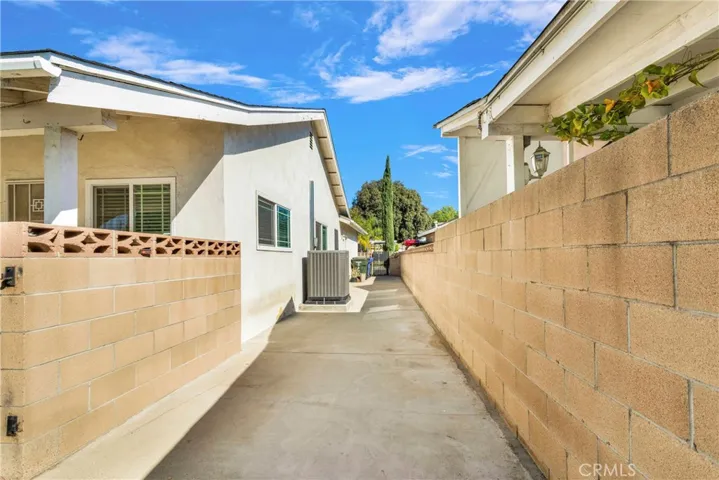 1373 Karesh Avenue, Pomona, California 91767