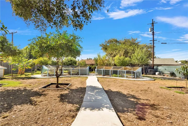 1373 Karesh Avenue, Pomona, California 91767