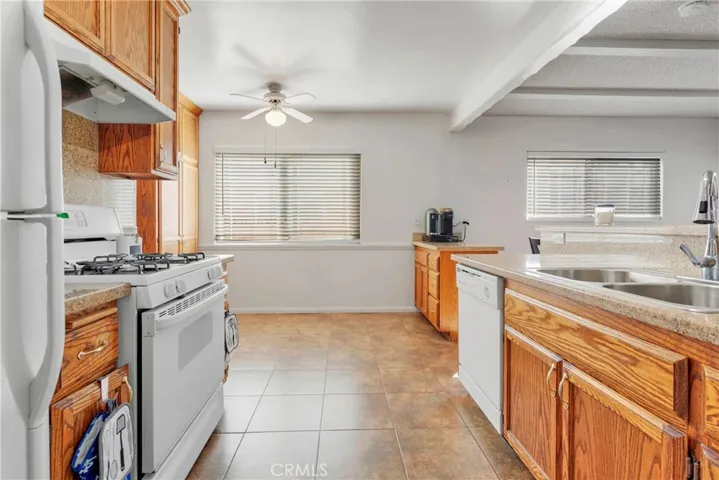 1373 Karesh Avenue, Pomona, California 91767