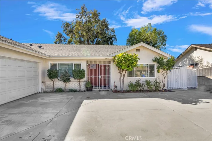 1373 Karesh Avenue, Pomona, California 91767