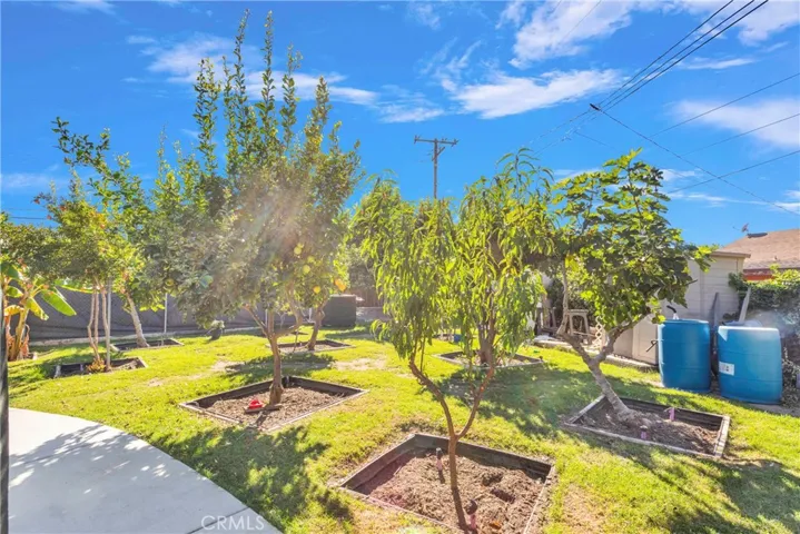1373 Karesh Avenue, Pomona, California 91767