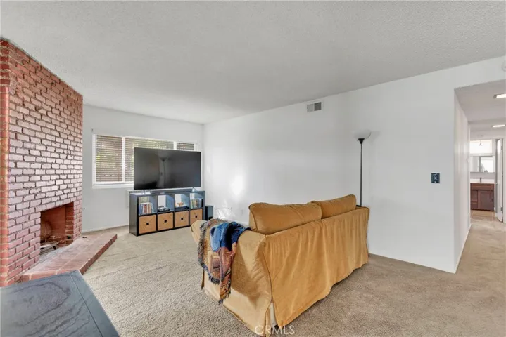 1373 Karesh Avenue, Pomona, California 91767