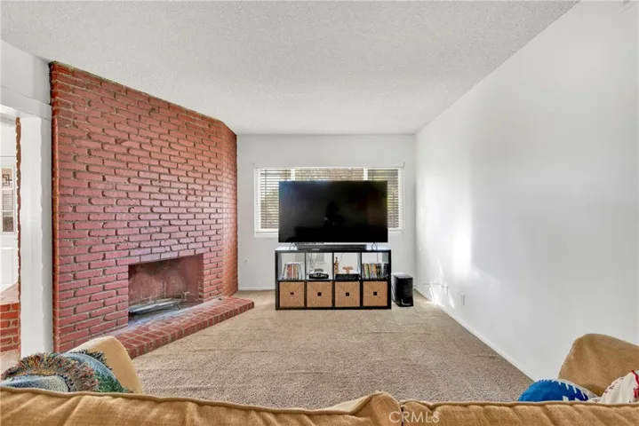1373 Karesh Avenue, Pomona, California 91767