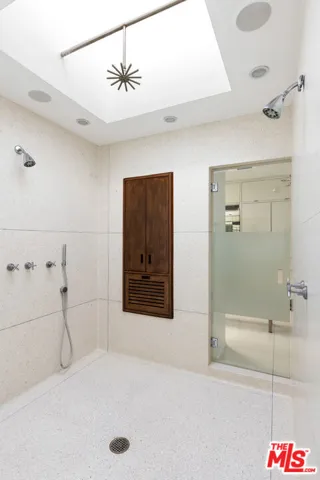 11181 Ophir Drive, Los Angeles, California 90024