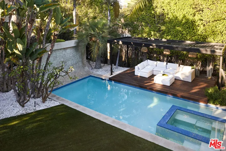 11181 Ophir Drive, Los Angeles, California 90024