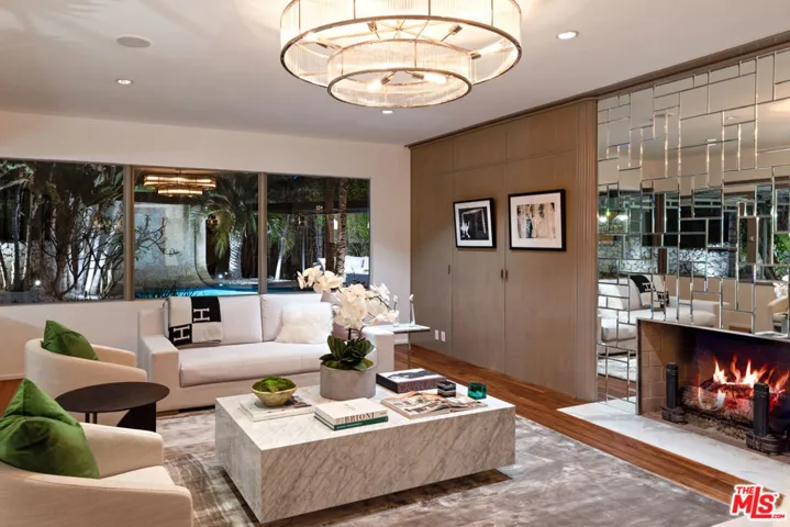 11181 Ophir Drive, Los Angeles, California 90024