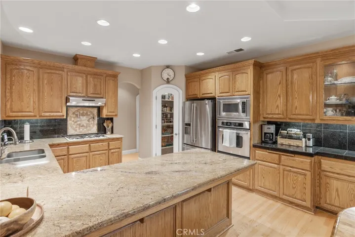 14480 Colter Way, Magalia, California 95954