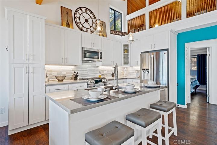 5450 Sunrise Drive, Lower Lake, California 95457