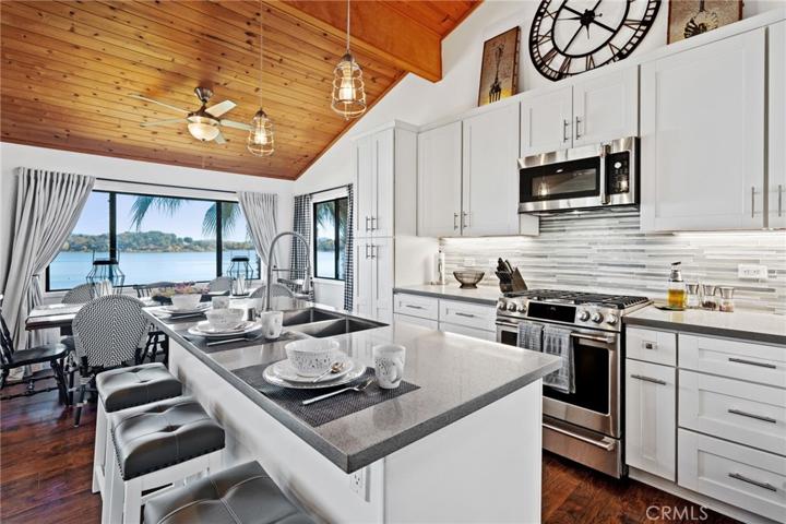 5450 Sunrise Drive, Lower Lake, California 95457