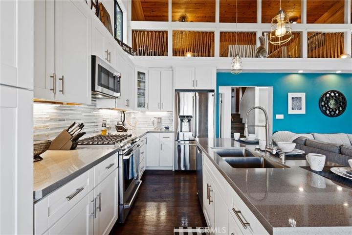 5450 Sunrise Drive, Lower Lake, California 95457