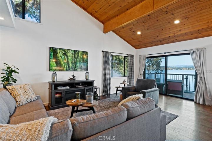 5450 Sunrise Drive, Lower Lake, California 95457