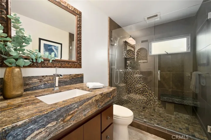 138 Sunset Terrace, Laguna Beach, California 92651