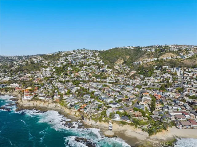 138 Sunset Terrace, Laguna Beach, California 92651