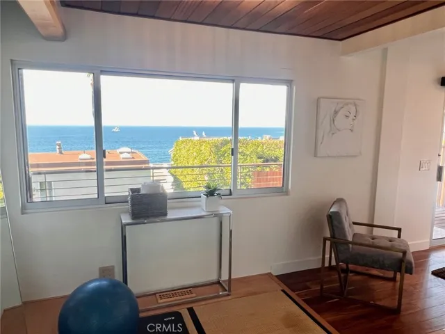 138 Sunset Terrace, Laguna Beach, California 92651