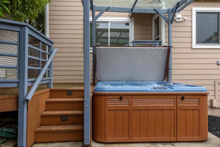 572 Kohala Avenue, Pacifica, California 94044