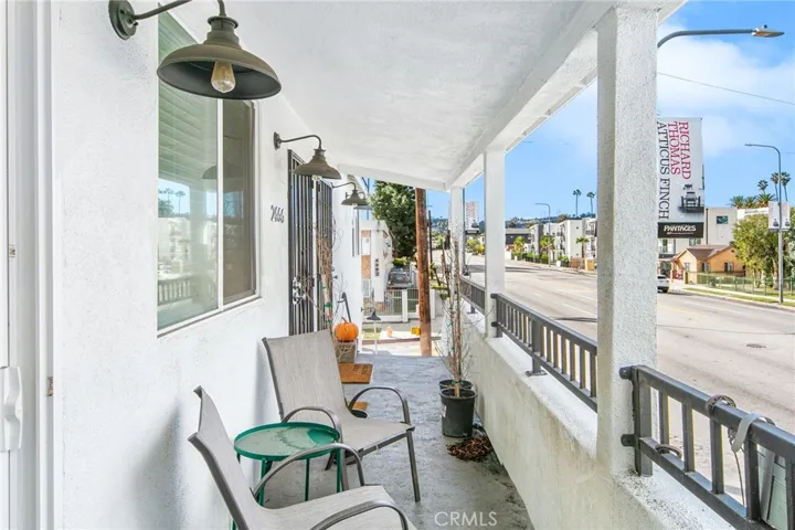 2664 S La Brea Avenue, Los Angeles, California 90016