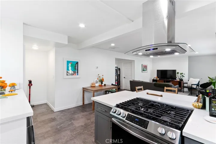 2664 S La Brea Avenue, Los Angeles, California 90016