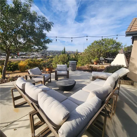 665 Red Cloud Road, Paso Robles, California 93446