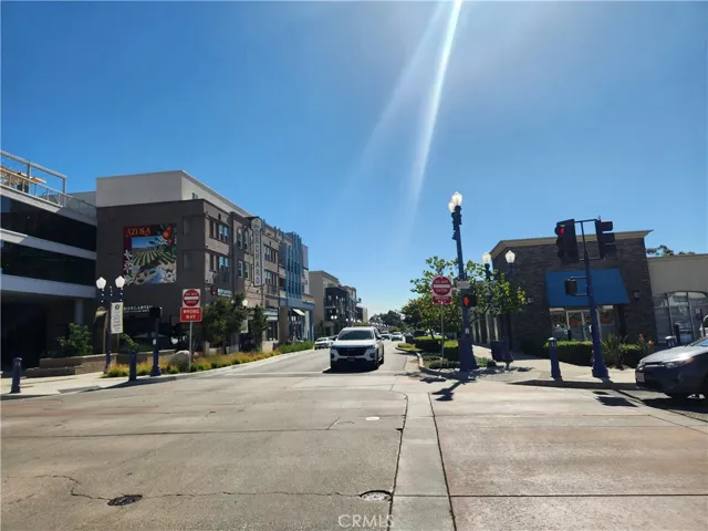 627 N Azusa Avenue, Azusa, California 91702