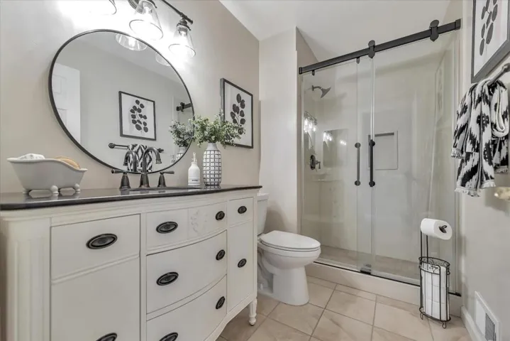 840 W 8th Street, Gilroy, California 95020